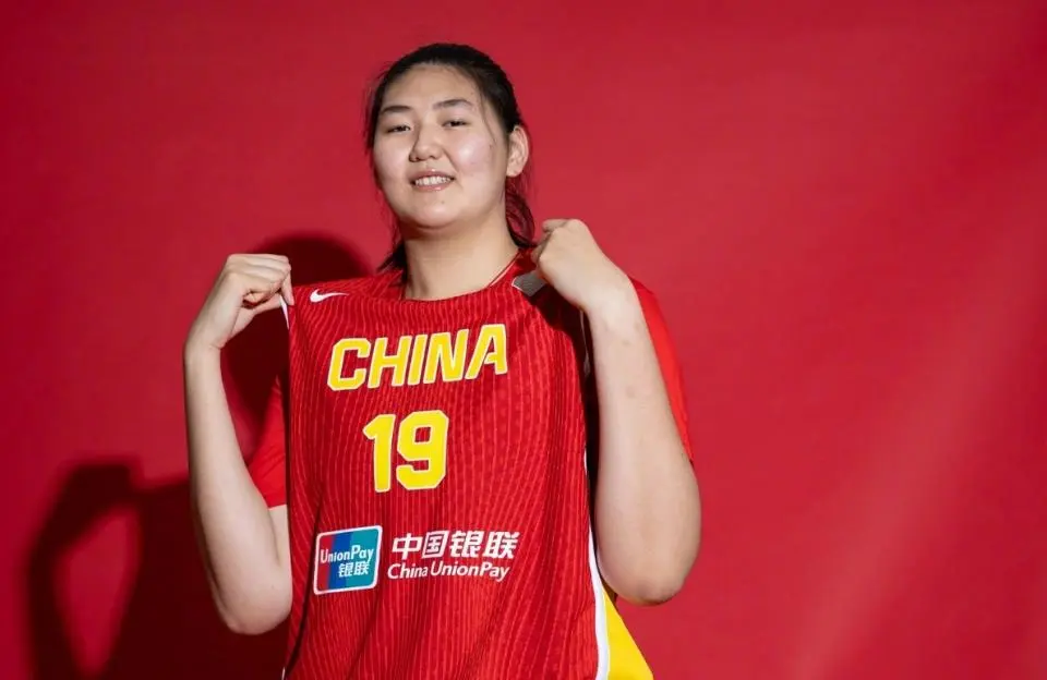 下张子宇